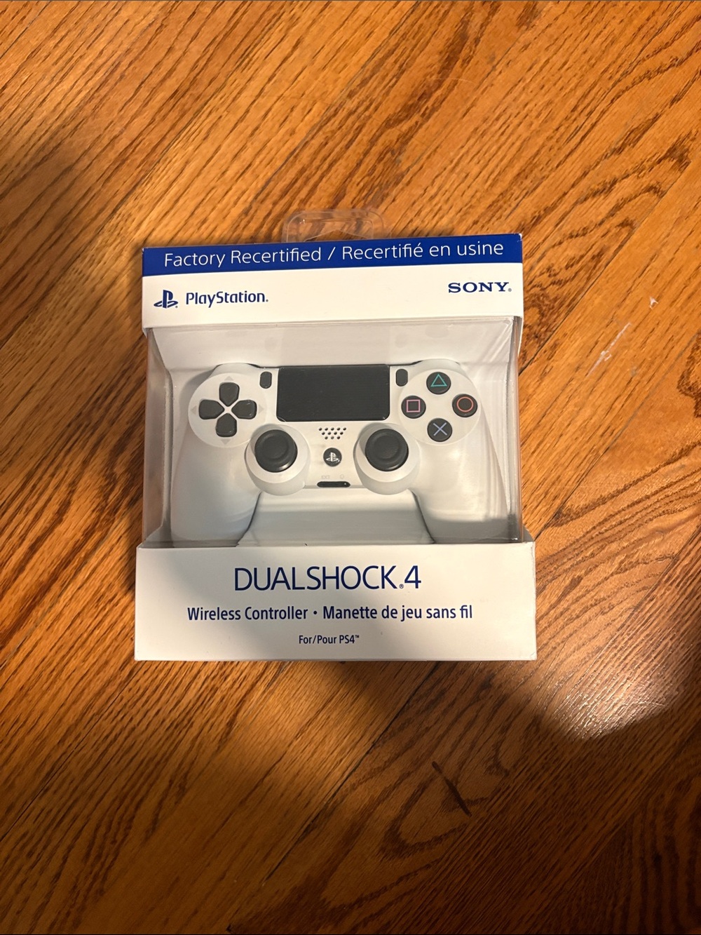 Sony DualShock 4 Wireless Controller - White and Black Accents